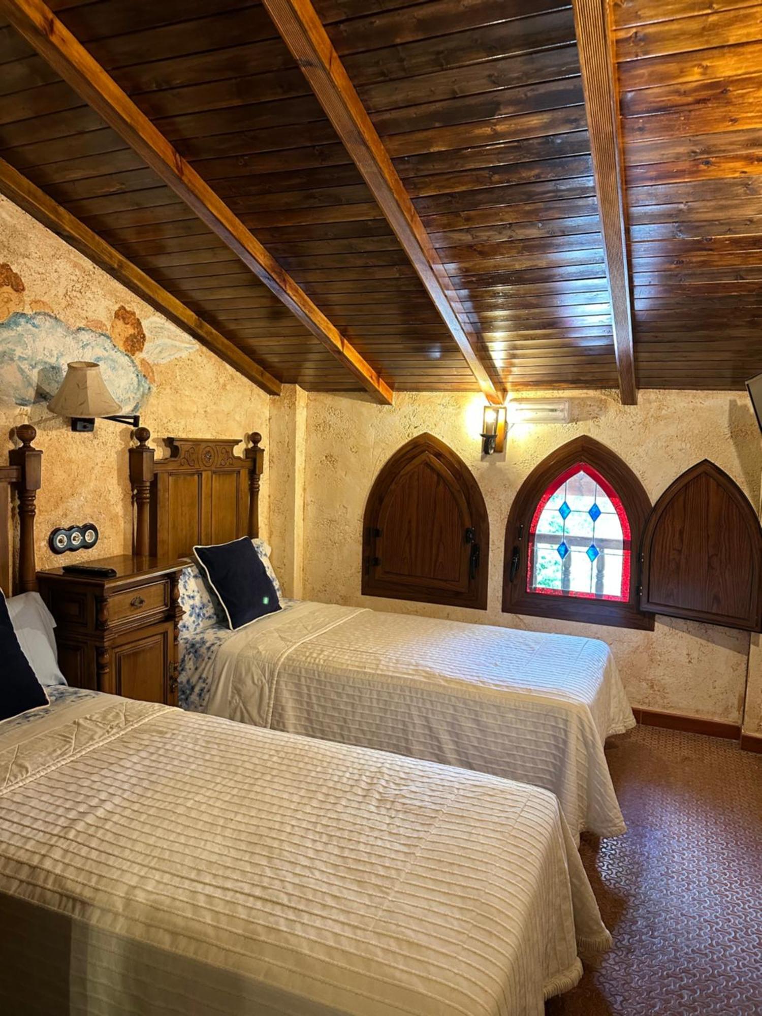 Вилла Casa Rural Ermita Santa Maria De La Sierra Арройо-Фрио Экстерьер фото